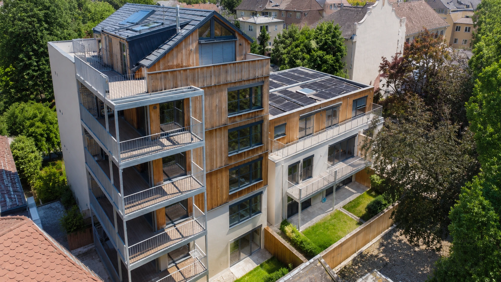Moderner Neubau am neuen Schloss